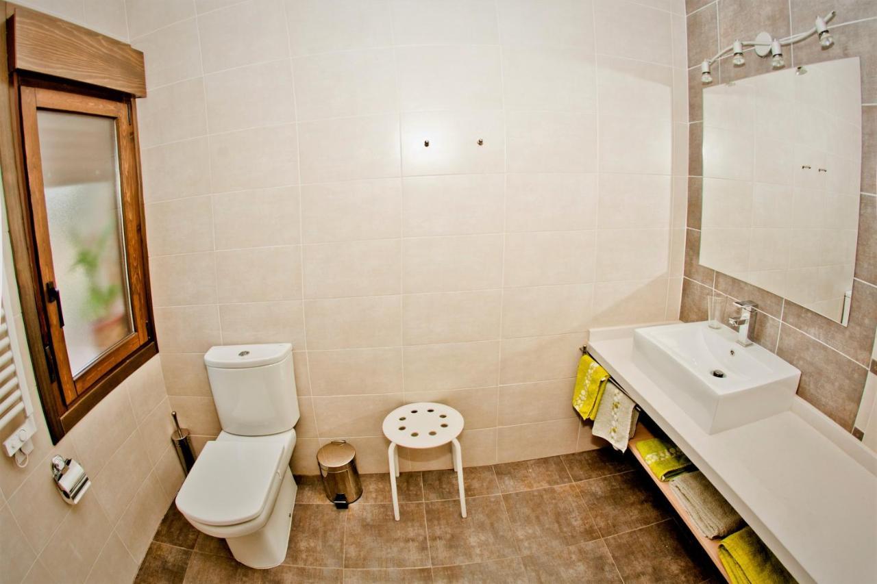 Apartamentos El Roble Valverde de la Vera Екстериор снимка